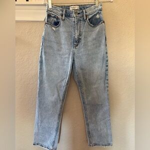 Abercrombie & Fitch The ankle straight ultra high-rise jeans